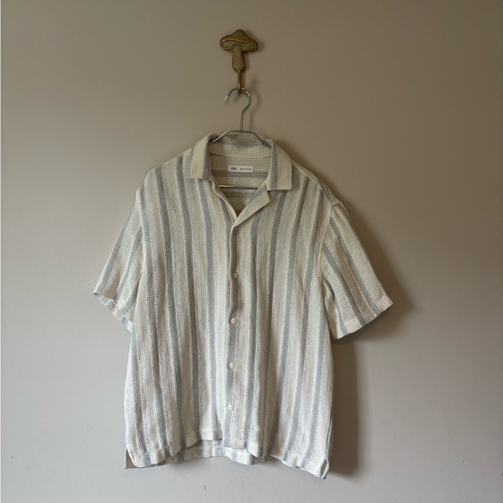 Zara Men Short-Sleeve textureStriped Button-Up Shirt